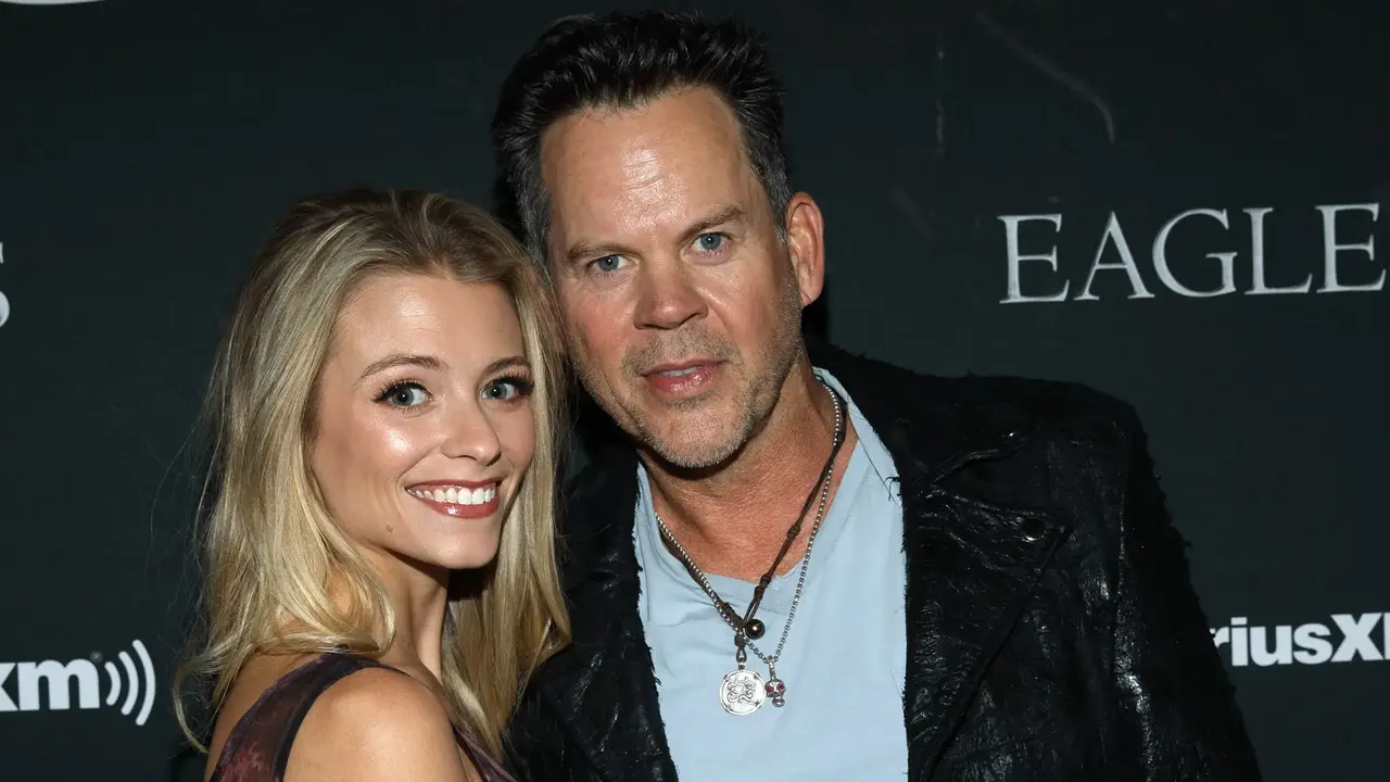 Molly Martin Gary Allan Age Difference: A Look at the Couple's Love Story